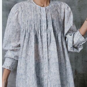 Light Blue Floral Pintuck Tunic Blouse